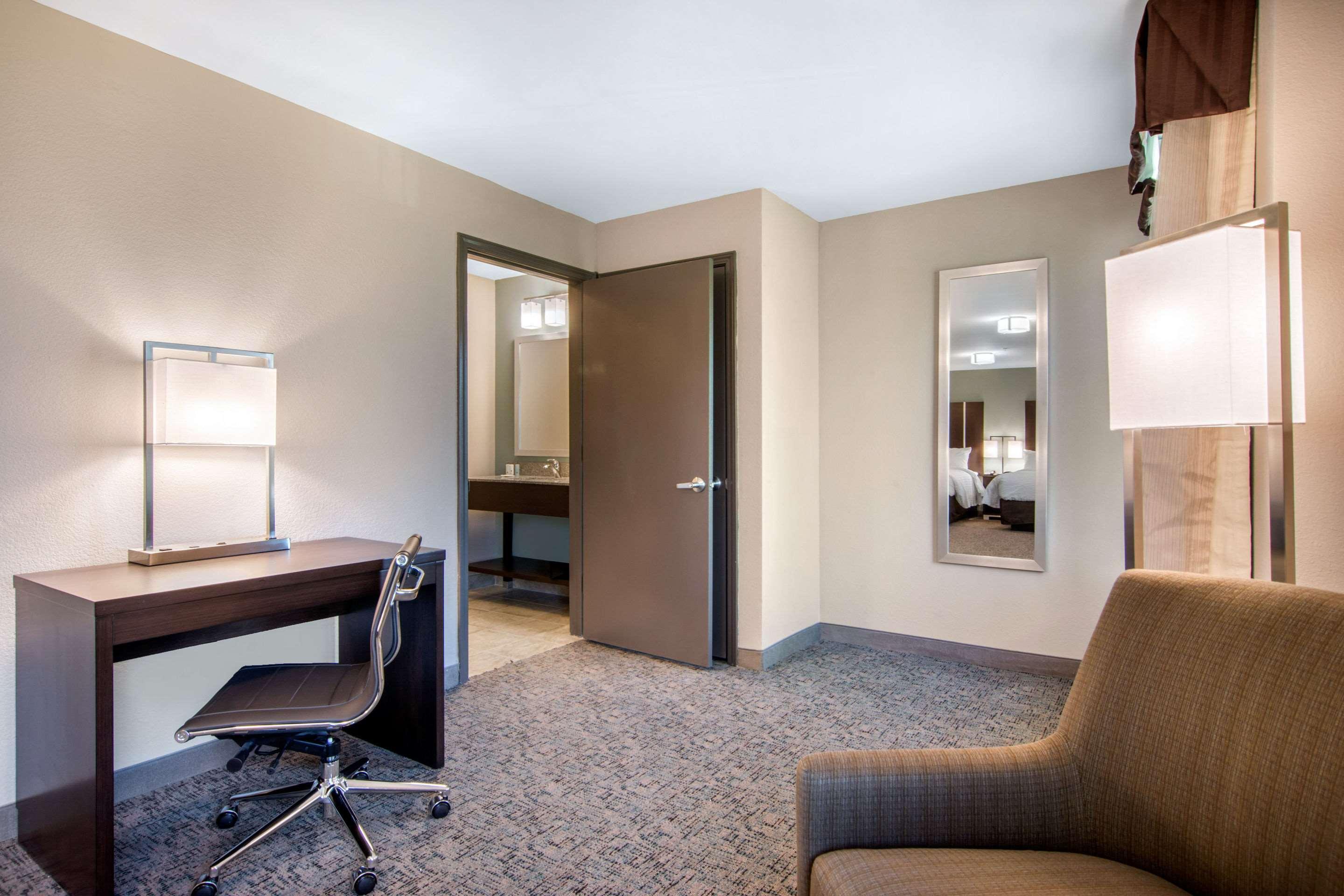 Clarion Inn & Suites Atlanta Downtown Eksteriør bilde
