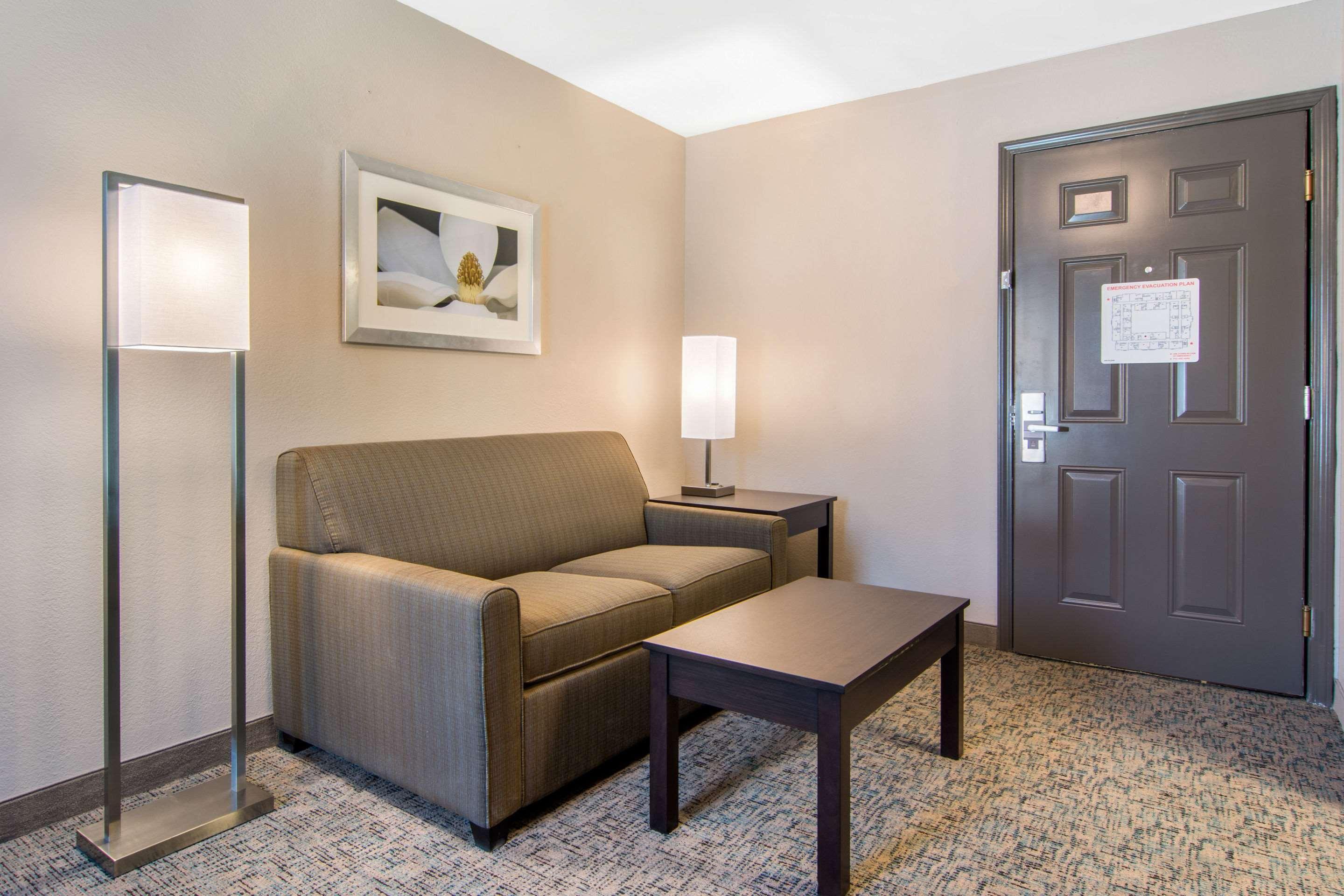 Clarion Inn & Suites Atlanta Downtown Eksteriør bilde