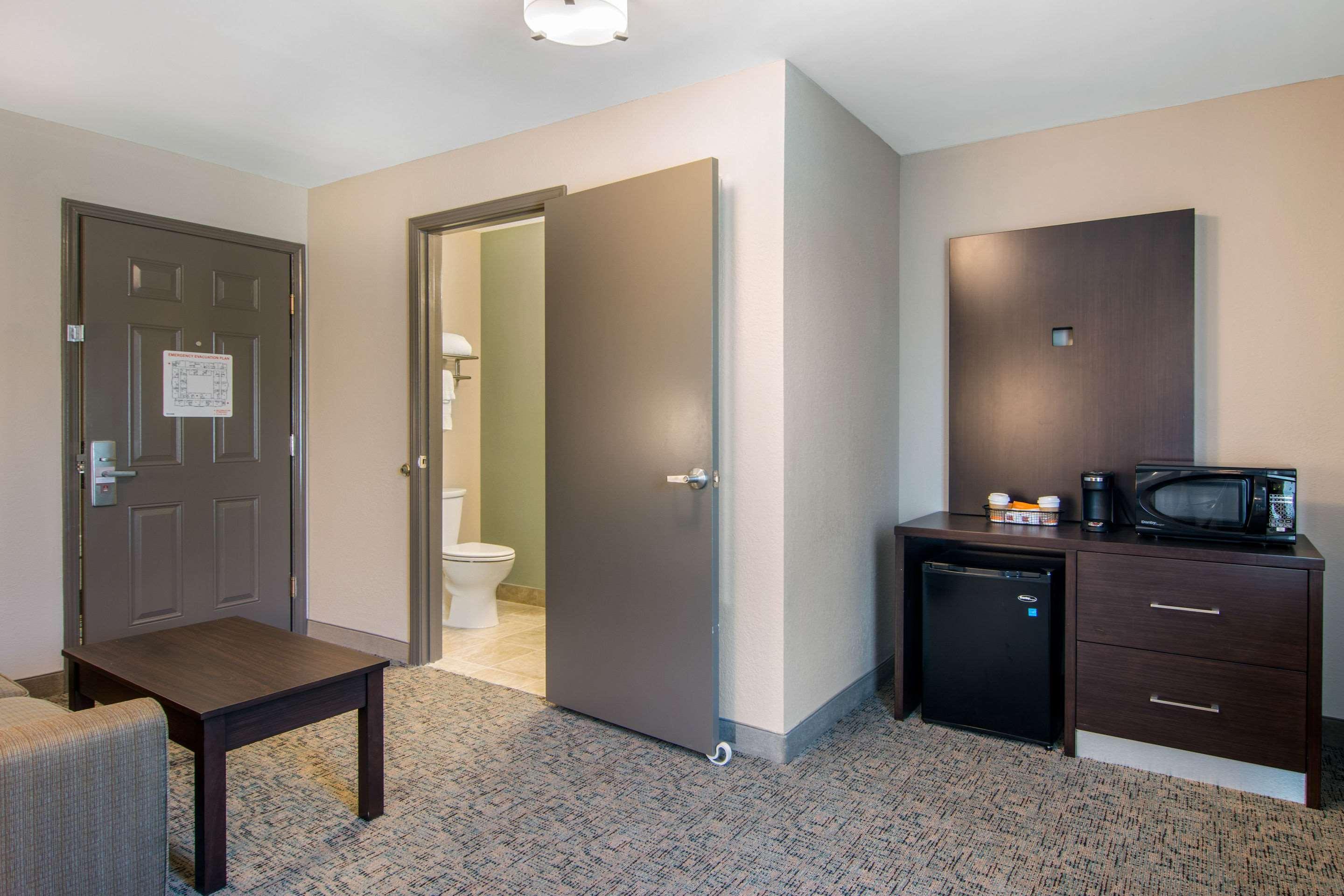 Clarion Inn & Suites Atlanta Downtown Eksteriør bilde